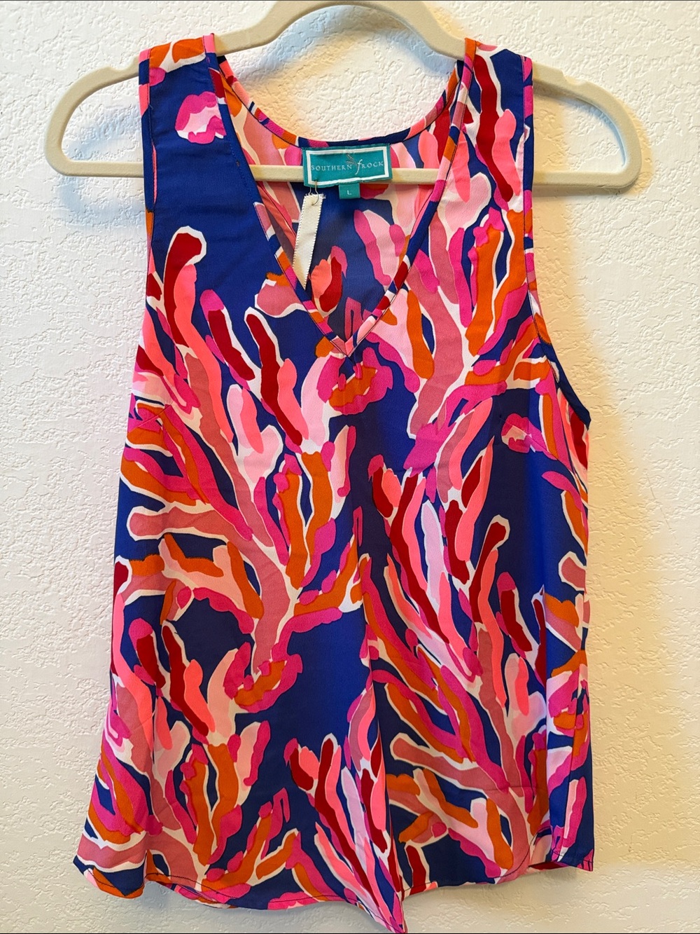 Southern Frock Women’s Bright Blue V-Neck Tank w/ Pink & Orange Coral Print. NWT